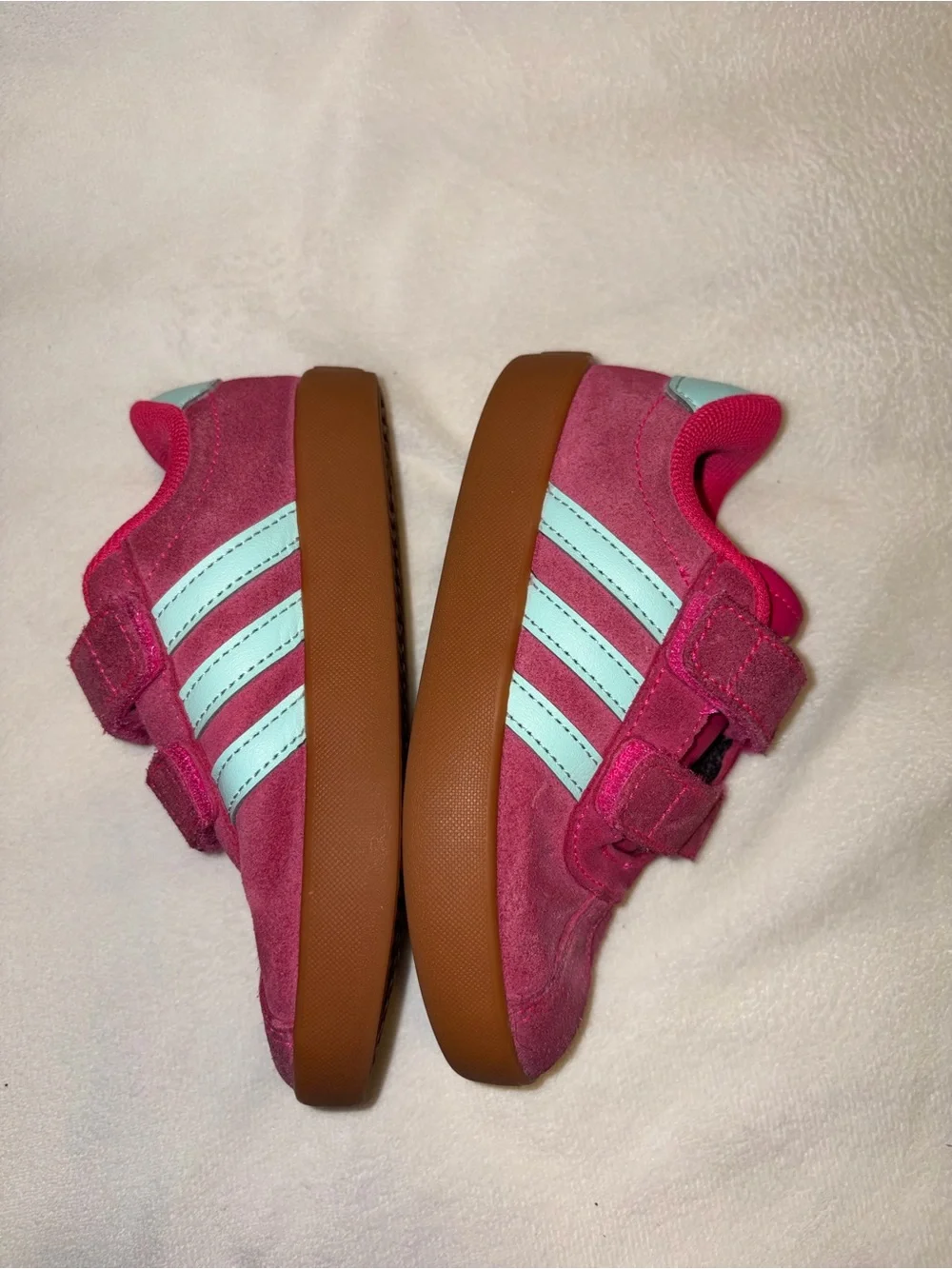 adidas court suede
